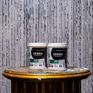 Kit Fond Alb: GiolliSand 1 L + Decostone 24 KG + Verbo White 1 L + Acril 1 L + Folie + Plastolux 1 L